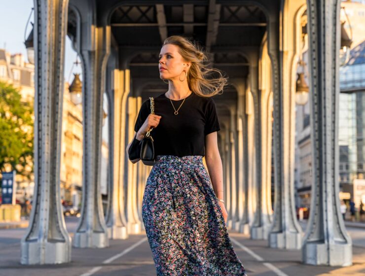 Tenue avec une jupe éco-responsable de la marque Arlette